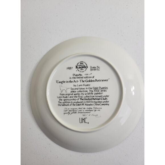 Edwin Knowles Caught in the Act - The Golden Retriever by Lynn Kaatz Plate 8.8" - Picture 6 of 8